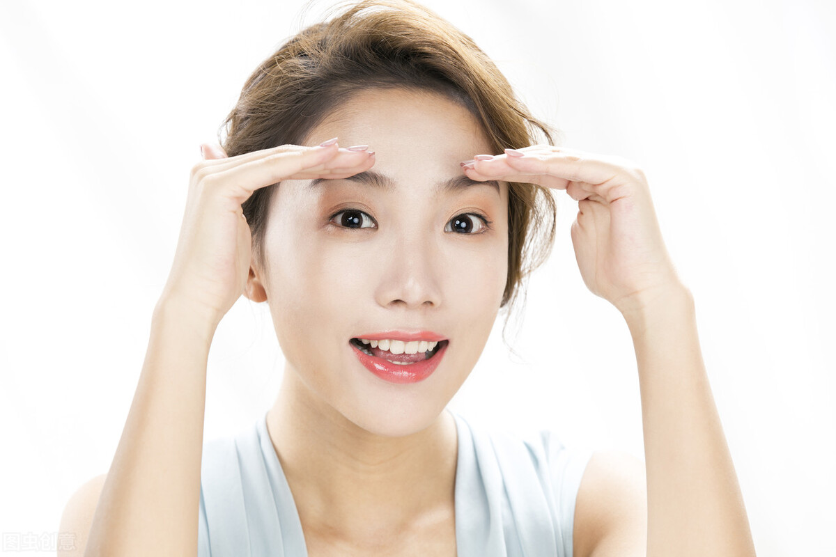 追女生一直逃避怎么办,追女生很被动怎么办