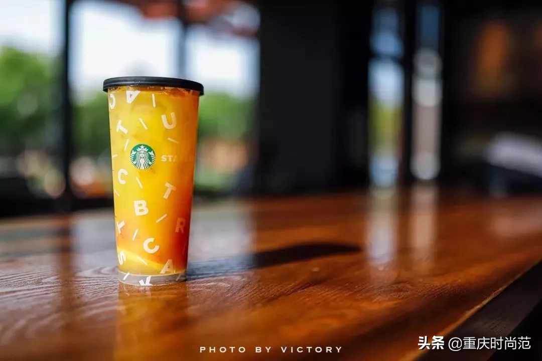 重庆月光之城星巴克,重庆最大的星巴克在哪里