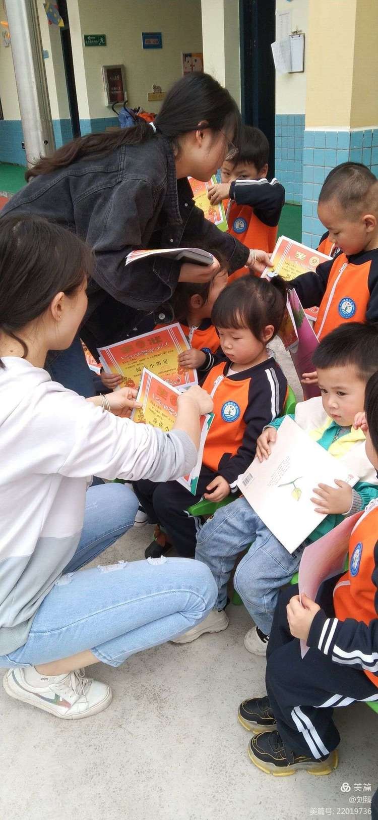 幼儿园书香润童心阅读伴成长,幼儿园书香润泽心灵阅读感悟