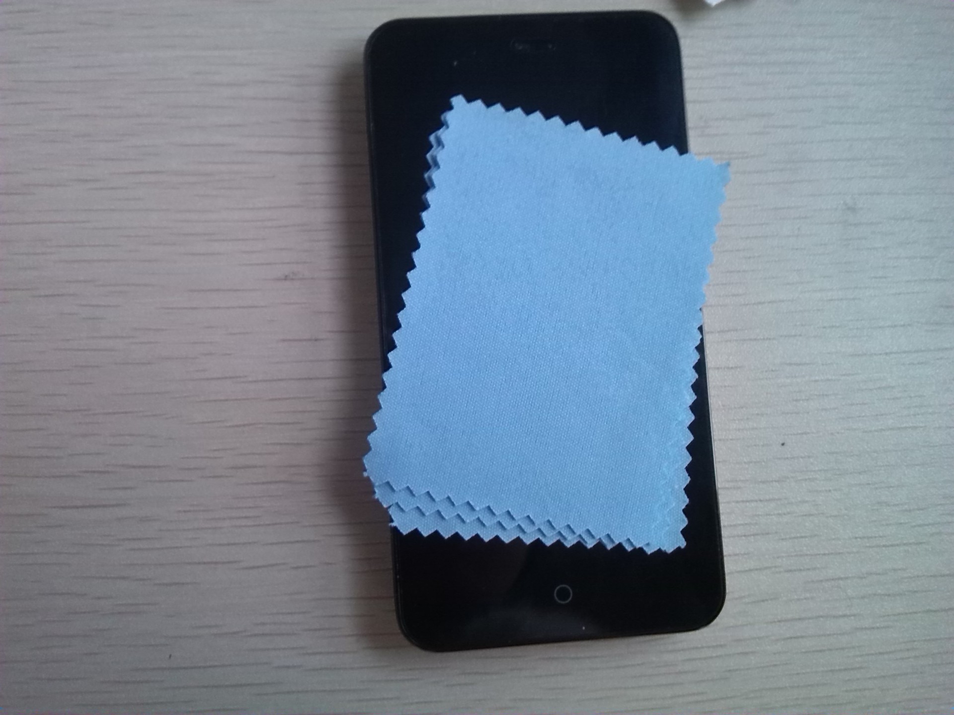 手机贴膜有气泡怎么办不揭开,手机贴膜有气泡怎么去气泡