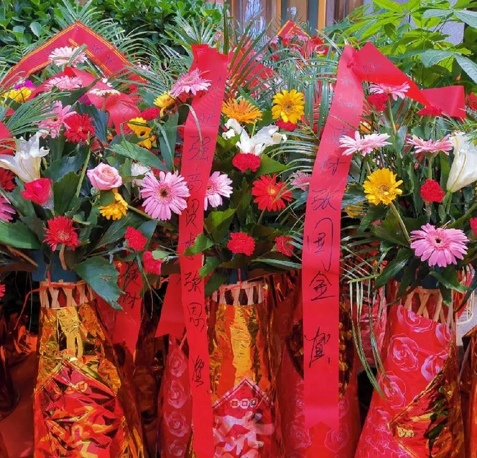 鄂州小林珠宝旗舰店在哪 (鄂州财富广场小林珠宝)