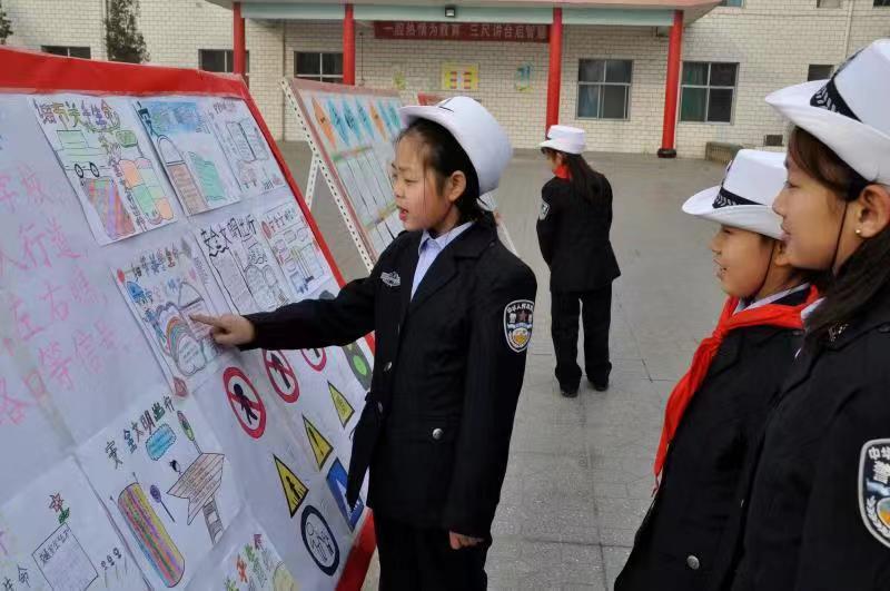 涓存本浜よ绗笁鍗佷笁涓浼犳棩,娲礊浜よ122