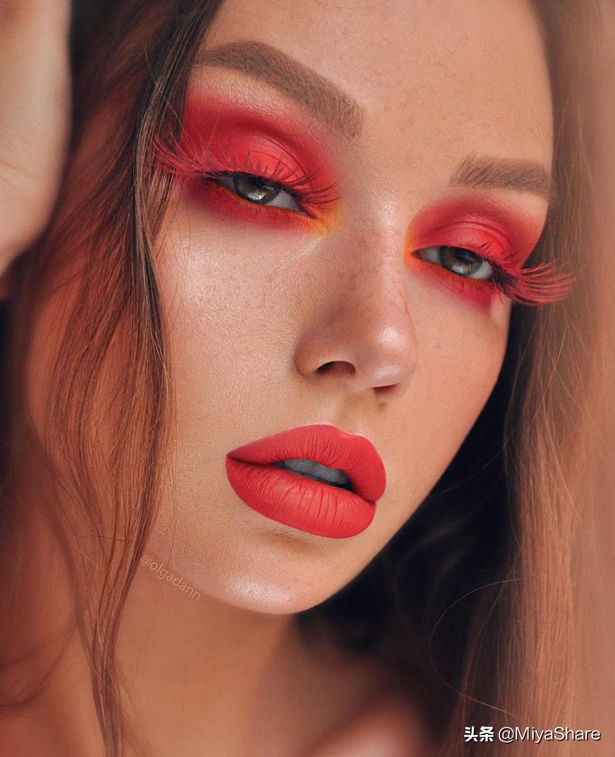 单眼皮脏脏眼妆浓妆化妆教程,怎么才能不让眼妆感觉脏脏的