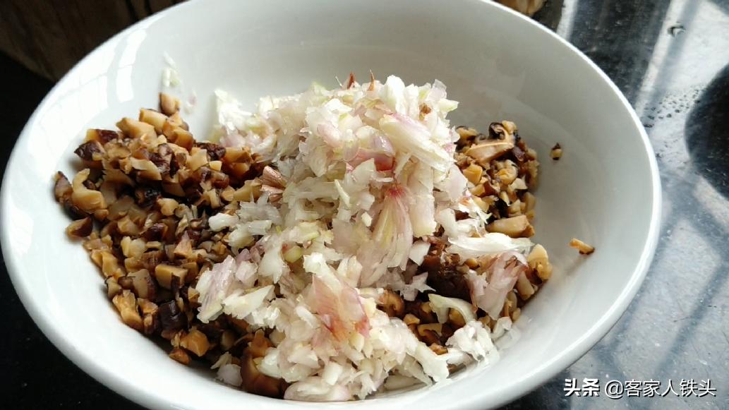 无肉糯米丸子辅食做法,宝宝糯米肉丸的做法