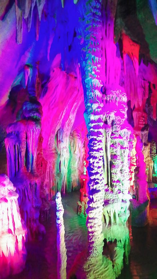 5a景区沂水地下大峡谷,山东沂水世界大峡谷