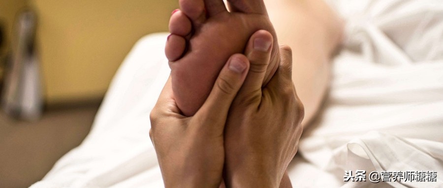 中医外治糖尿病足溃疡的研究进展