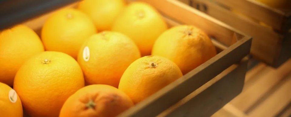 卖出50w+杯的『原谅绿』果汁，男生都不好意思喝…