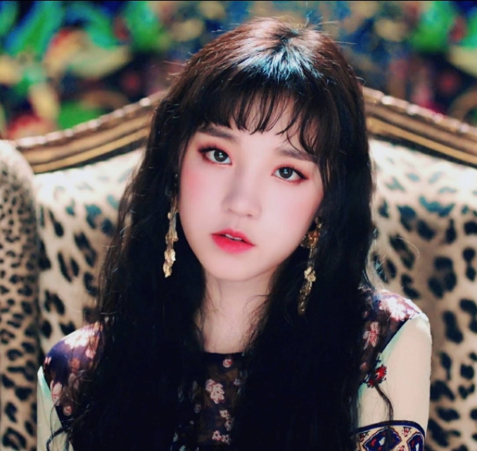 cube同款妆容,正宗cube眼妆教程