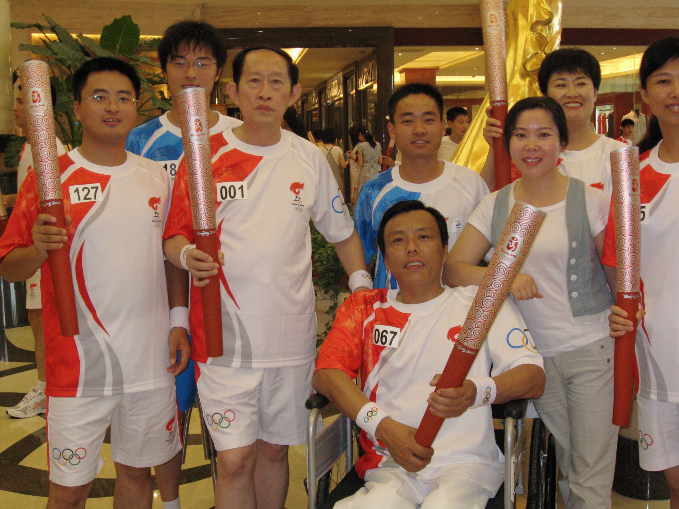 马瑞来：医者仁心传播大爱  身残志坚铁人情怀