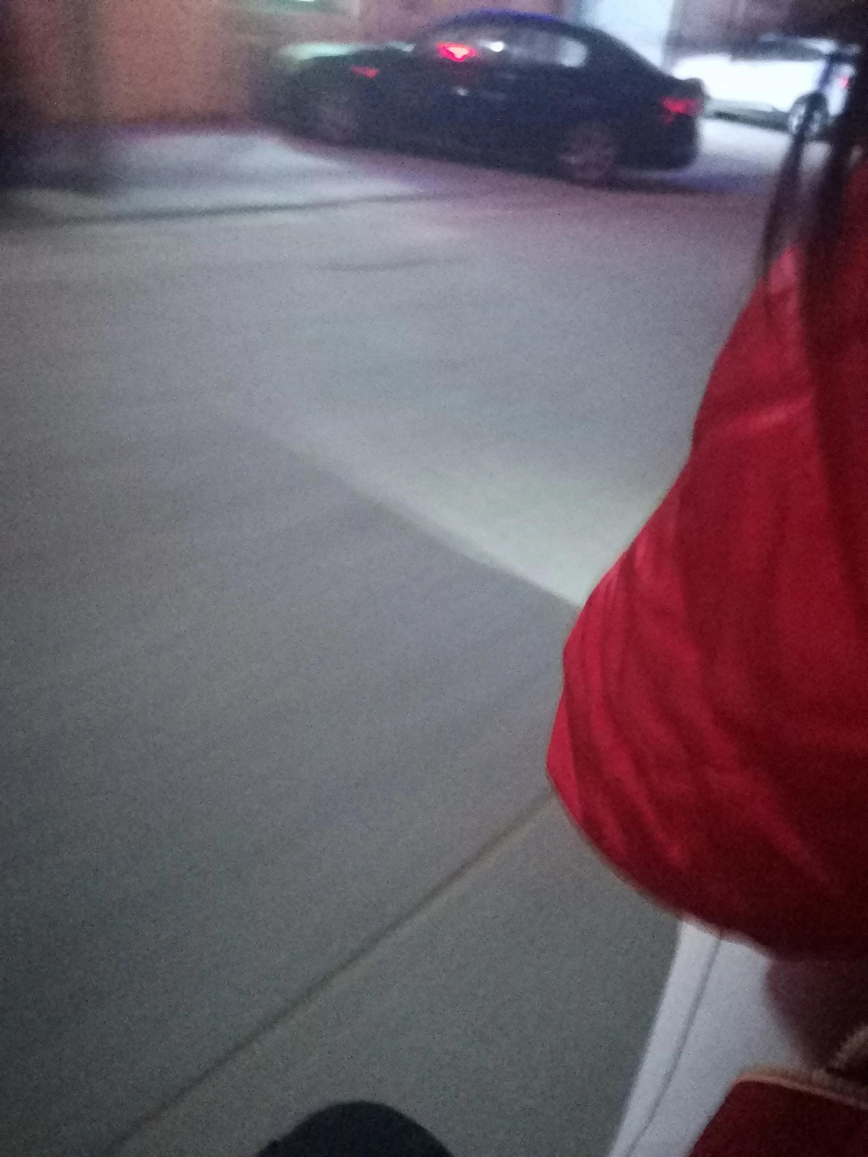 小孩子放假迷上游戏了怎么办？老妈想了一招让他少玩点游戏