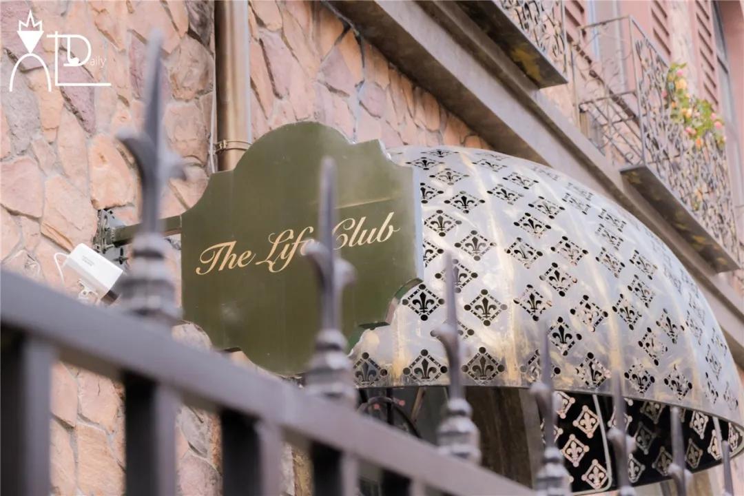 青岛品牌买手店,青岛买手店设计师