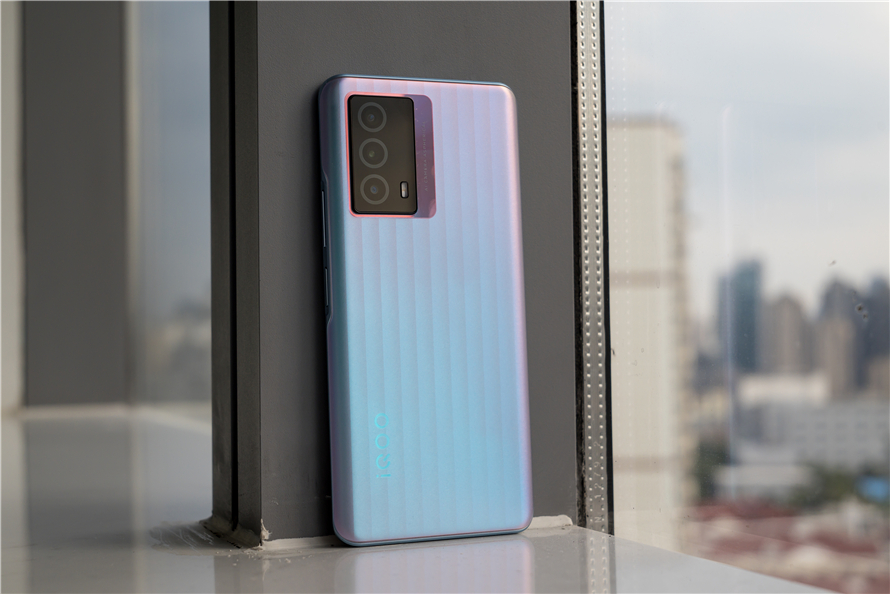 iqooz5评测全面进化看值不值得买,iqooz5全面细致测评