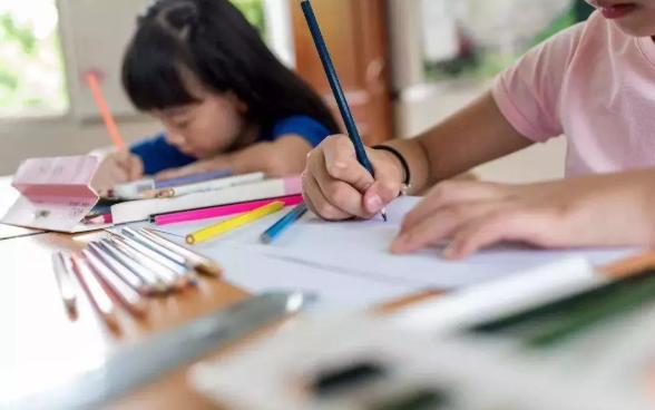 学霸家长怎么辅导,学霸家长培训课程哪个好