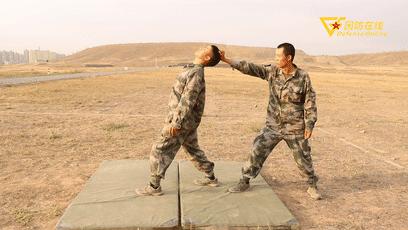 琚姄鍖呮悶绗慻if,琚搾鎷夸綇濡備綍鍙嶅嚮鎼炵瑧