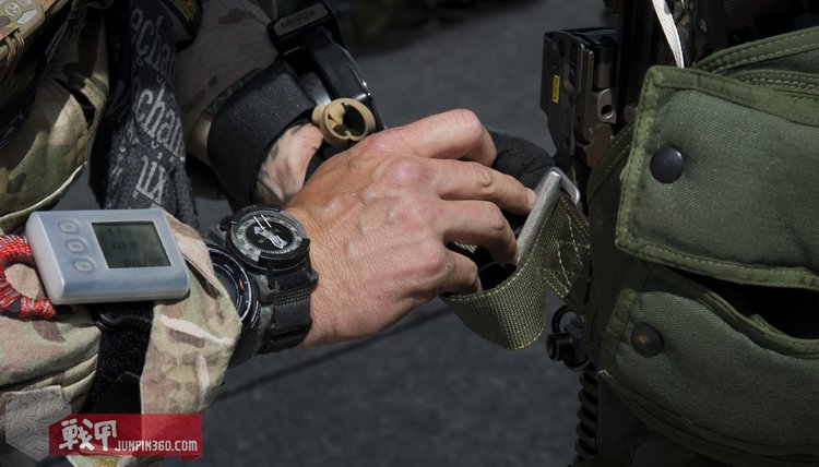 颂拓指南针m9 (颂拓9佩戴方式)