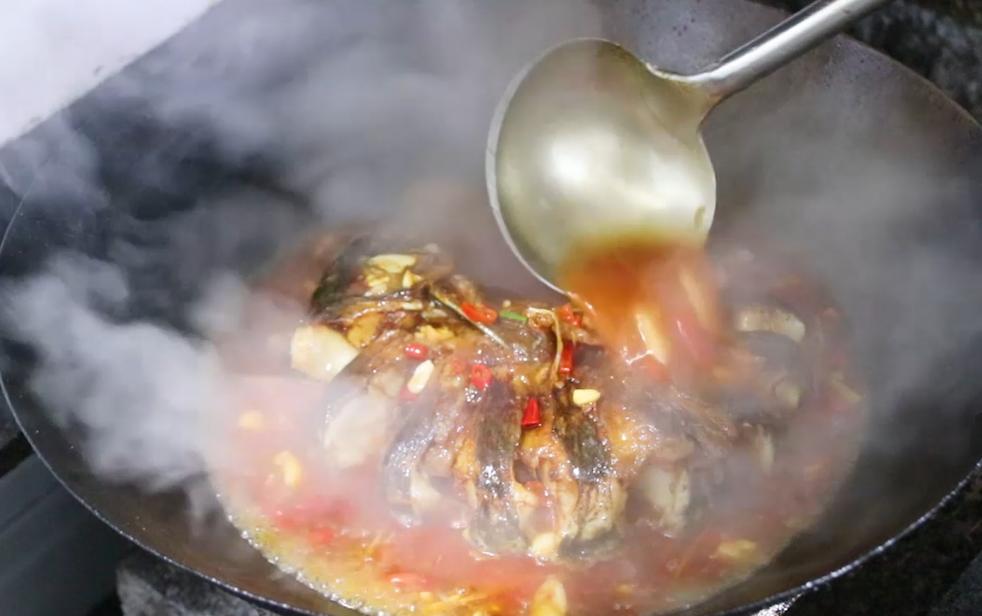 草鱼最好吃的做法全部,草鱼最好吃的做法小视频