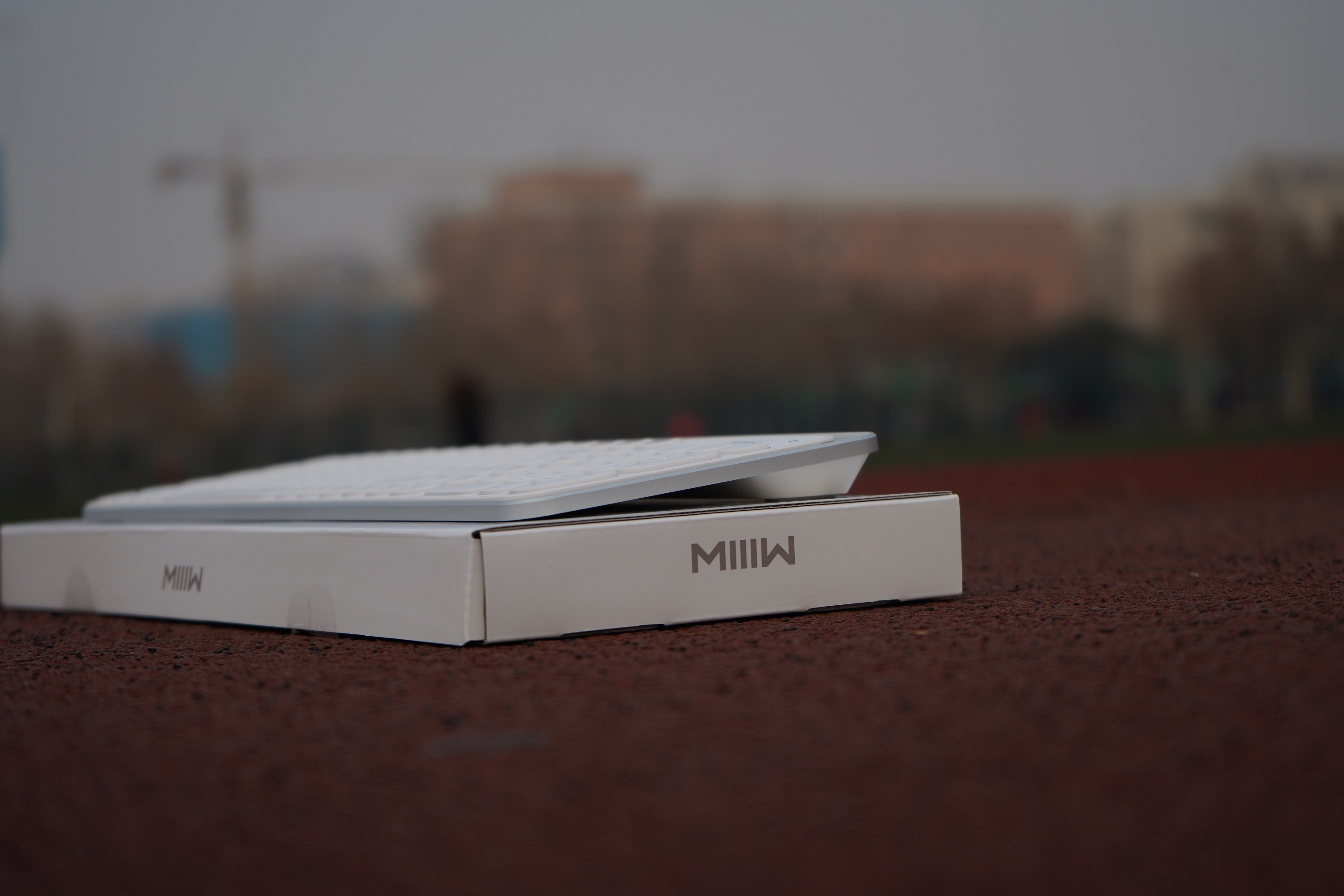 高颜值高质量的蓝牙键盘,米物双模键盘手感