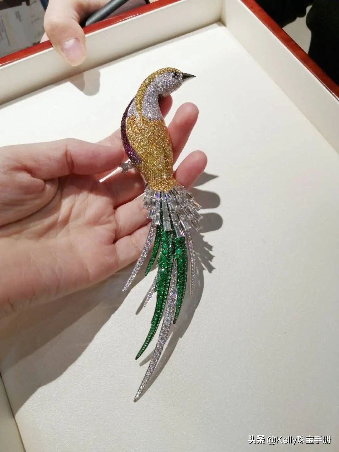 翡翠原来还能这样设计,近几年翡翠界的惊天巨作