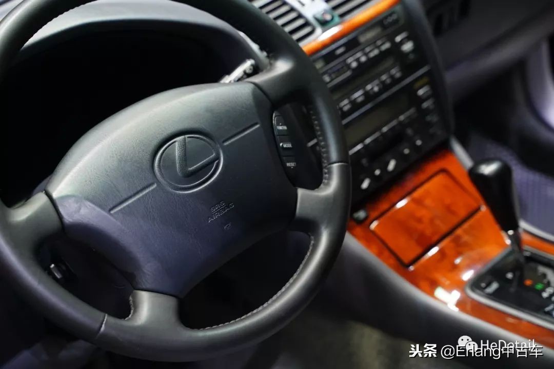 大咖登场，文铎老师的凌志LS400！