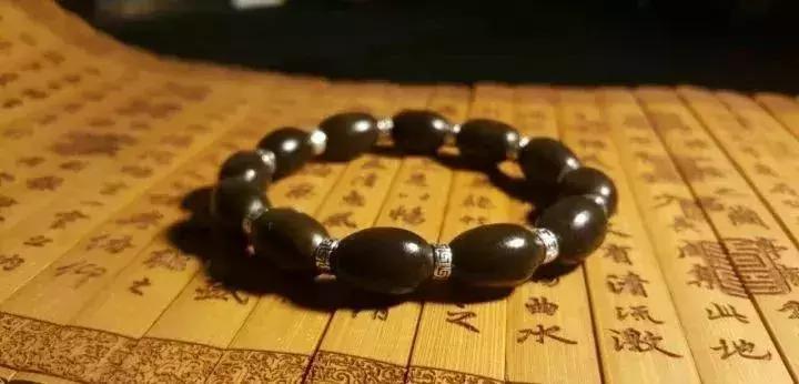 2元的盘珠手串,莲子手串怎么盘