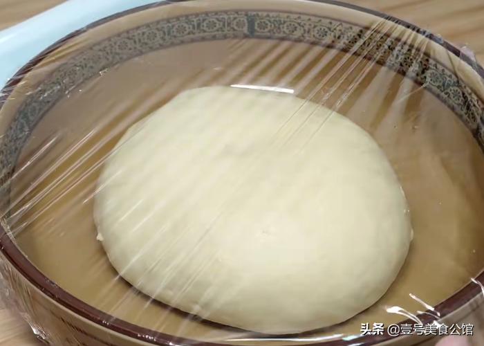 分享居家披萨饼的简单做法，鲜香拉丝，营养好吃，老少皆宜的美食