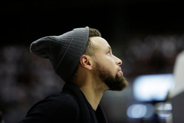 nba暖心时刻詹姆斯莱昂纳德,詹姆斯选莱昂纳德2020