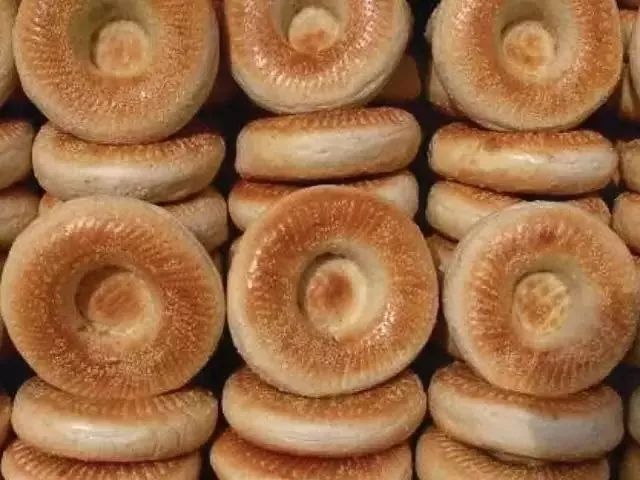 馕的种类,你吃过或见过的馕的种类