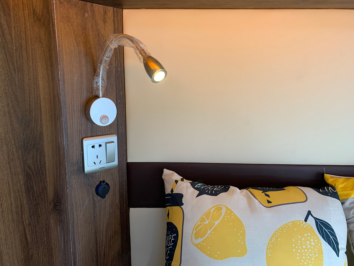 依维柯国产四驱6座房车,新星房车t600依维柯国产