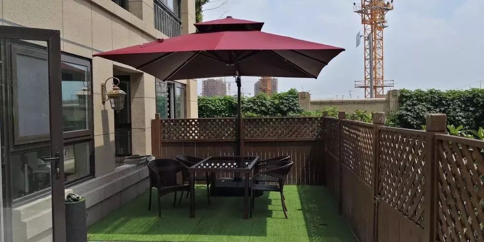 户外遮阳伞使用技巧图片,户外遮阳伞选择方式