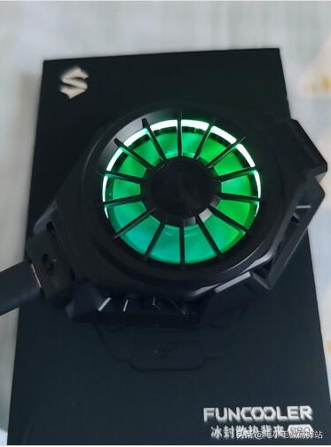 手机散热背夹的优点跟缺点,不损害手机的散热背夹