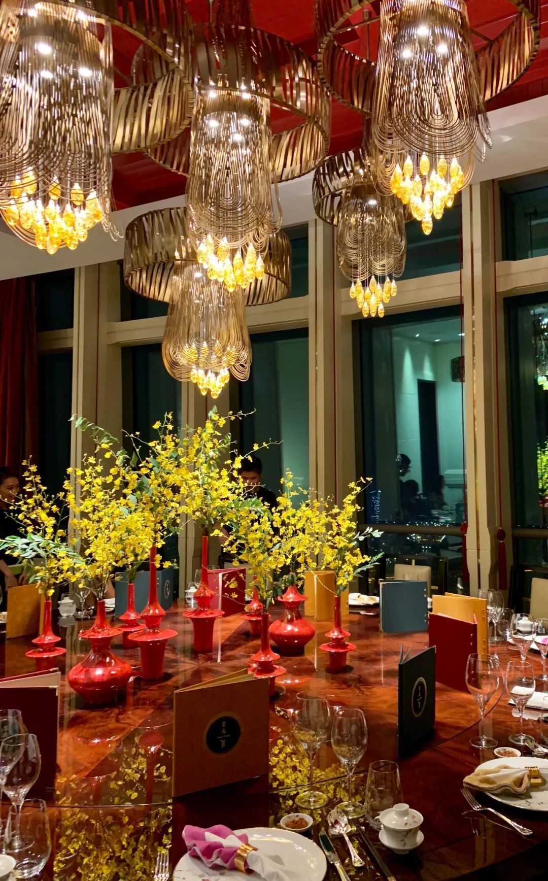 珠海瑞吉酒店游泳池,珠海市瑞吉酒店在哪里呀