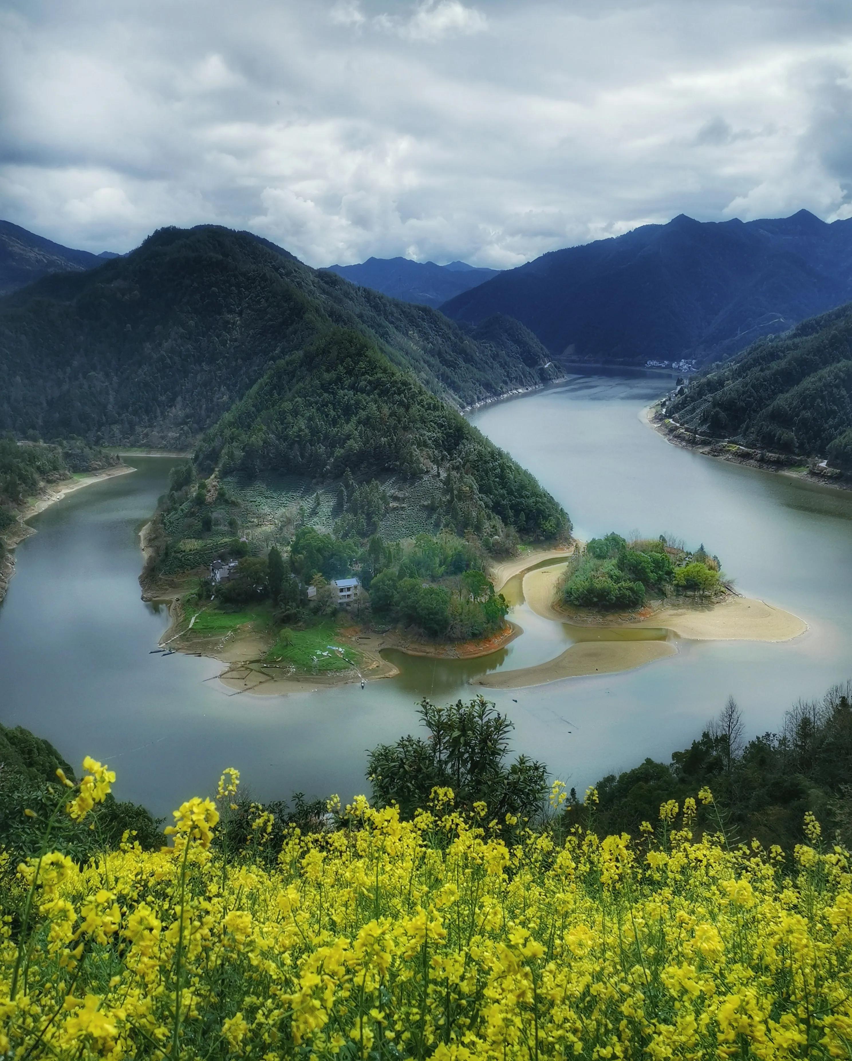 皖南川藏线惊险段视频,皖南川藏线惊险路段