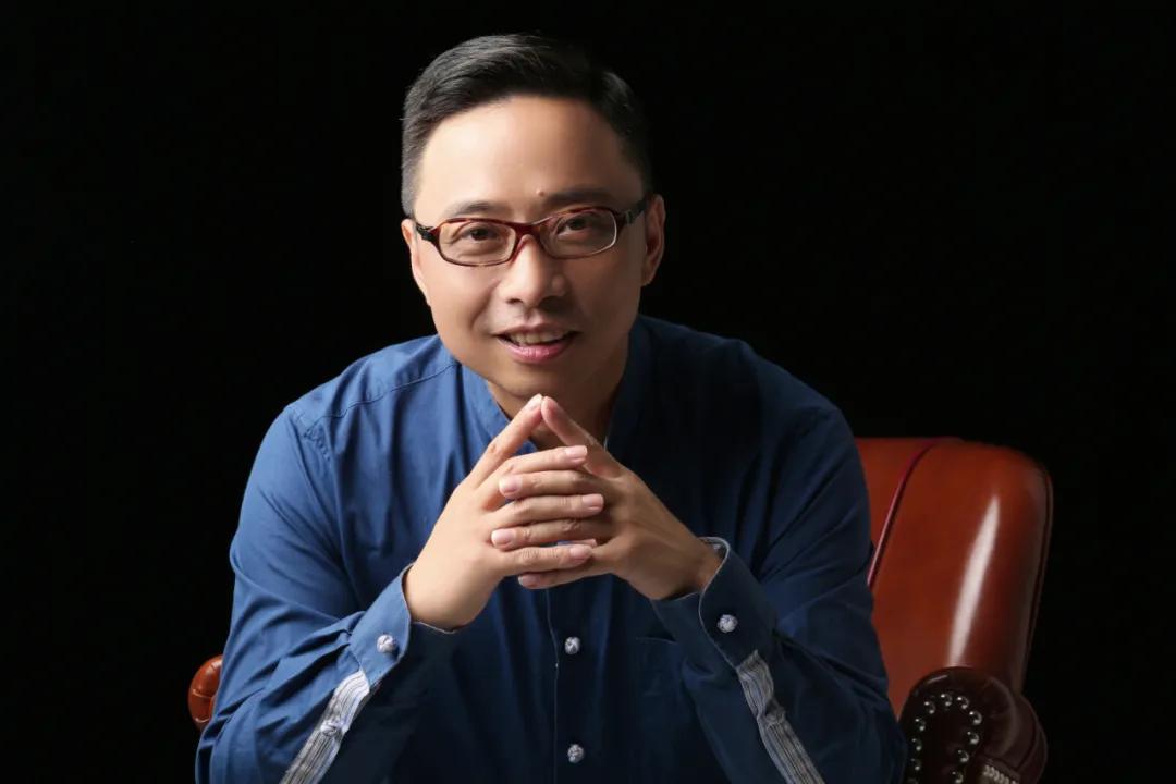 以铭记品质为要求，以美好家为标准，铭品装饰张一良为设计师正名