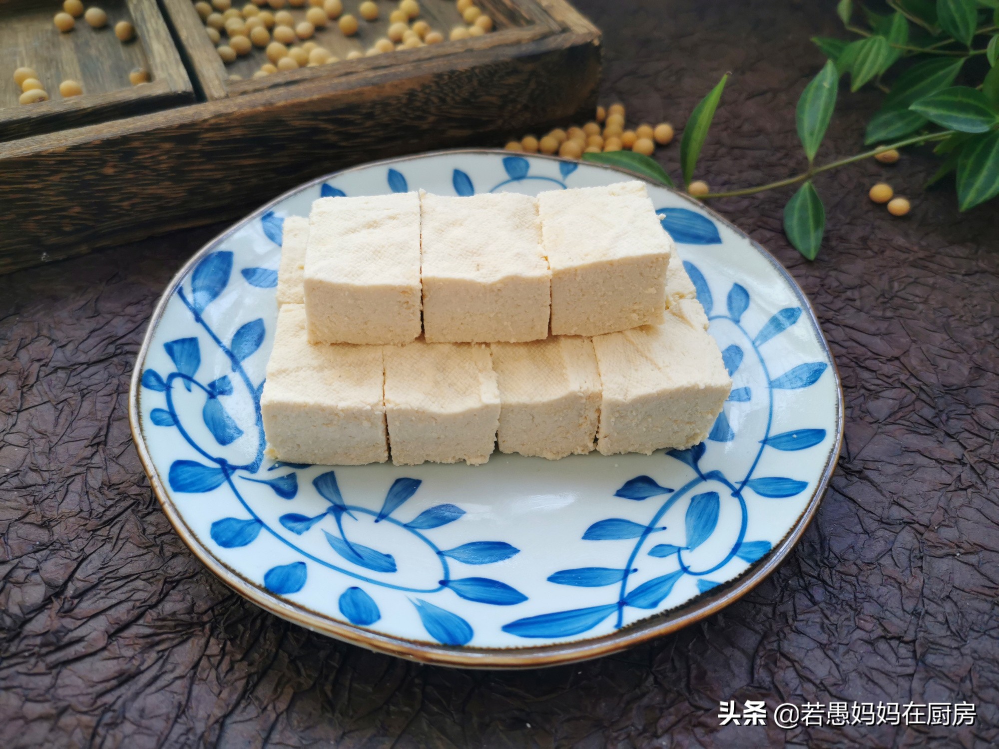 在家用1斤黄豆和白醋做豆腐,1碗黄豆2勺白醋教你在家自制豆腐