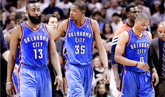 铁神之说杳无音信杀神亮刃剑啸江湖