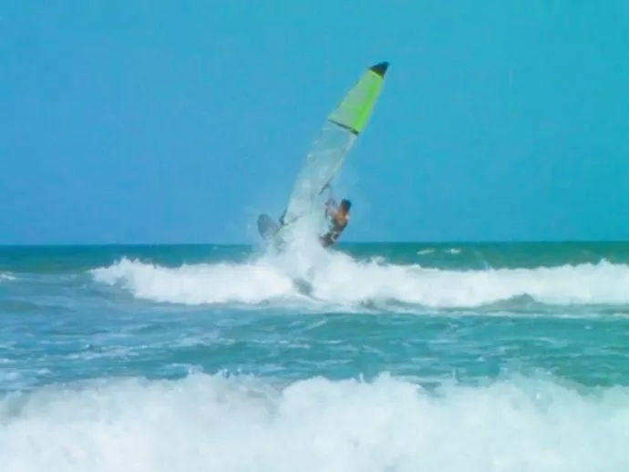三亚旅游玩水上项目避坑指南,三亚六罗峡谷雨林运动旅游区