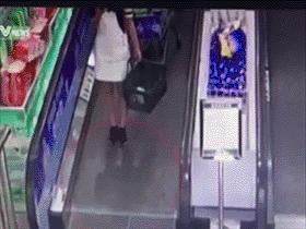 虽然她是在鄙视，不过我突然有了个大胆的想法