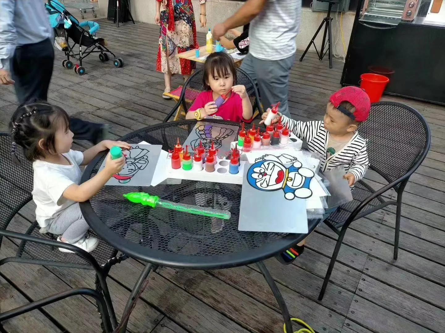 普通人做自媒体的出路在哪里,在小城市做自媒体有前途吗