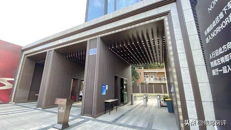 1000万可以买到什么豪车,1000万可以买到怎样的别墅