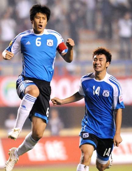 中后卫张耀坤,张耀坤中超冠军