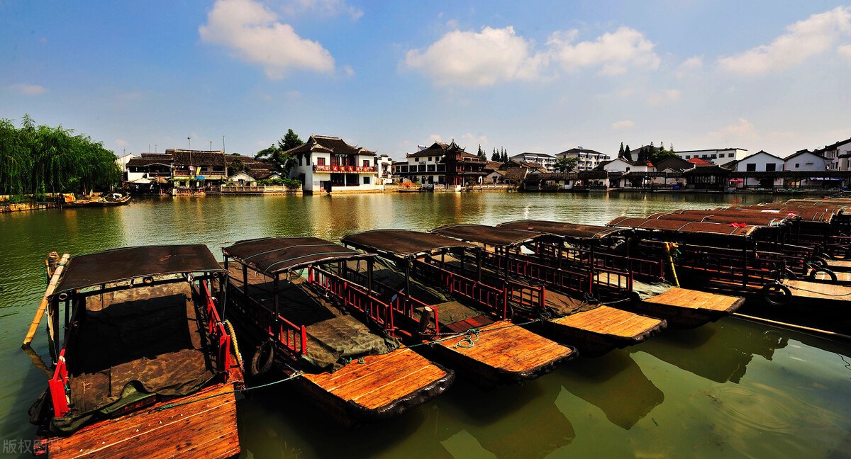 国内景色最美的十大古镇,国内风景优美的十大古镇