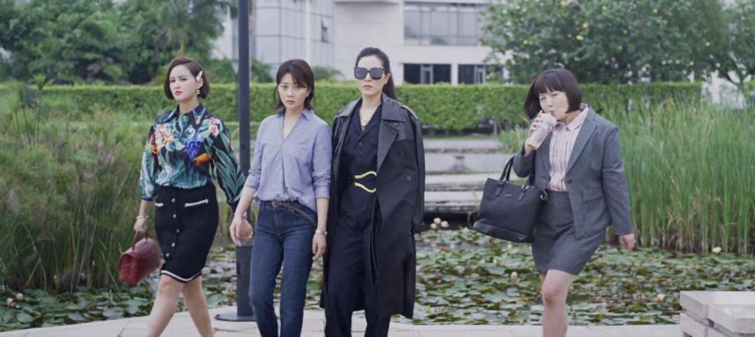 殷桃曾黎阳光姐妹淘幸福二重奏,曾黎殷桃同框视频