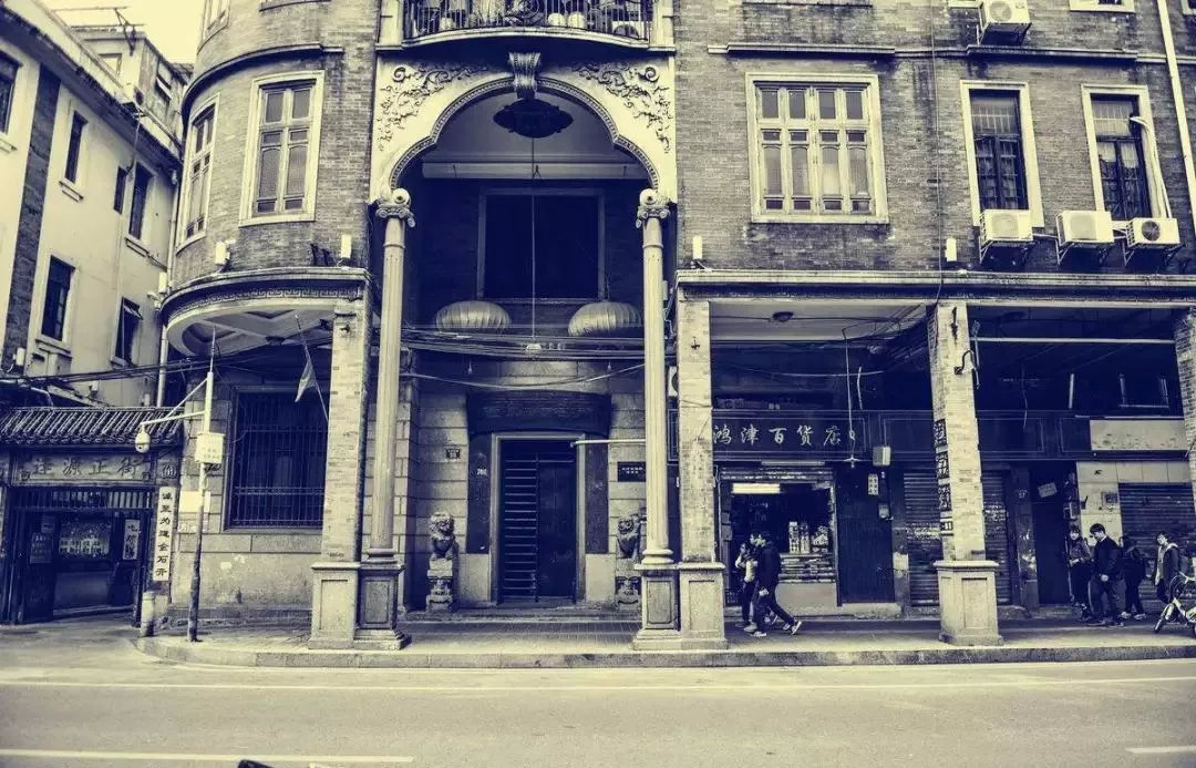 不管是出租屋还是自己存款买的小房住的舒心才是生活