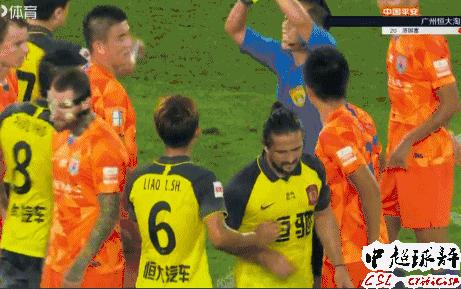 中超名场面洛国富受伤,中超16强动态洛国富