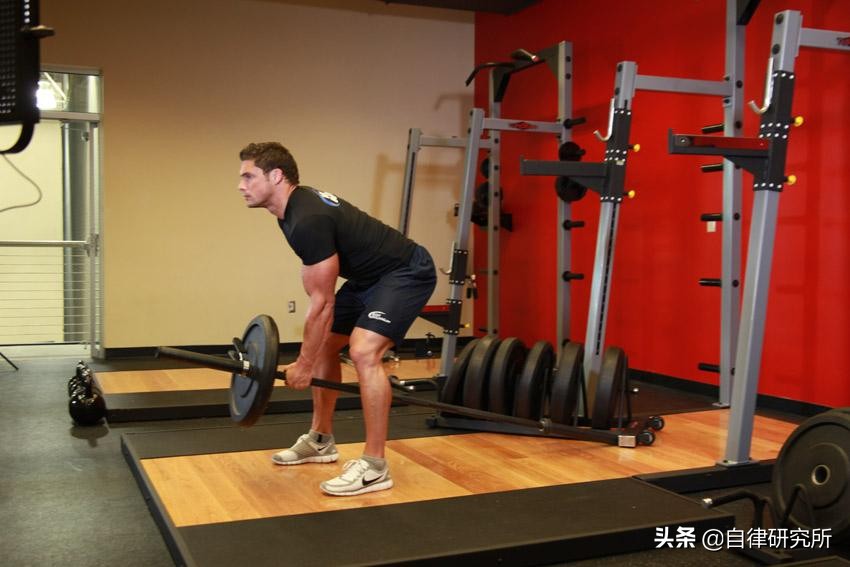 在家瘦人增肌健身计划视频,大肌群一周健身计划