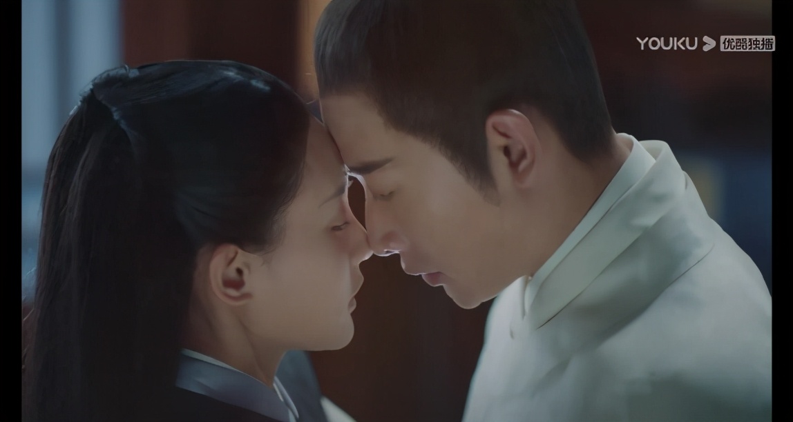 《鹤唳华亭》频频对她施以酷刑却又爱得难舍难分,是虐?是无奈?