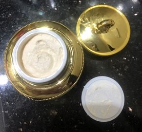 烟酰胺会烂脸吗,为什么抹了烟酰胺越来越黑