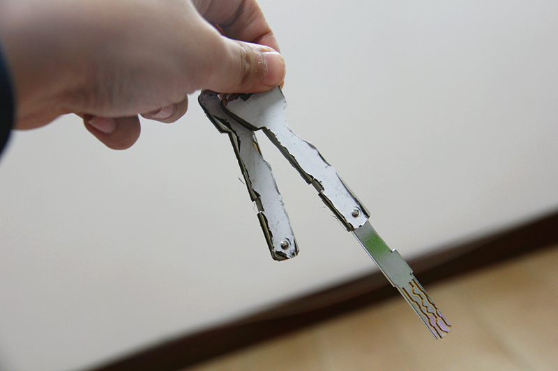 支持远程开门临时密码智能锁,智能密码锁怎样使用门卡开锁