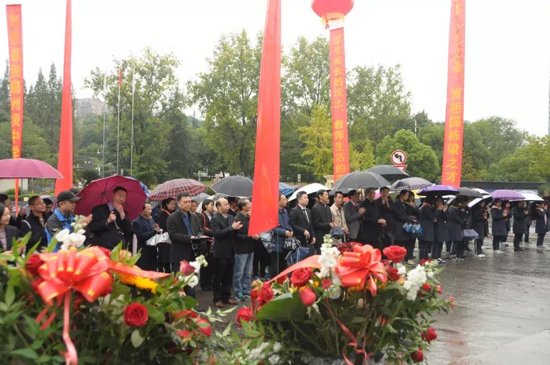 葛洲坝中学,迁新校区了!