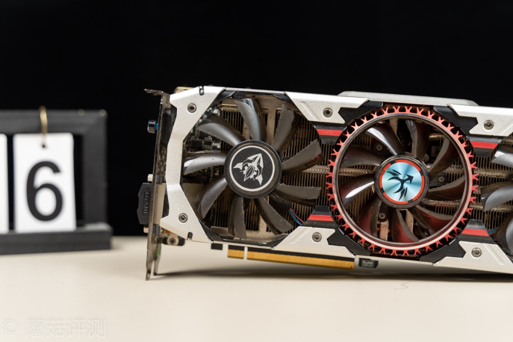 七彩虹1060二手显卡,3080显卡二手值得买吗